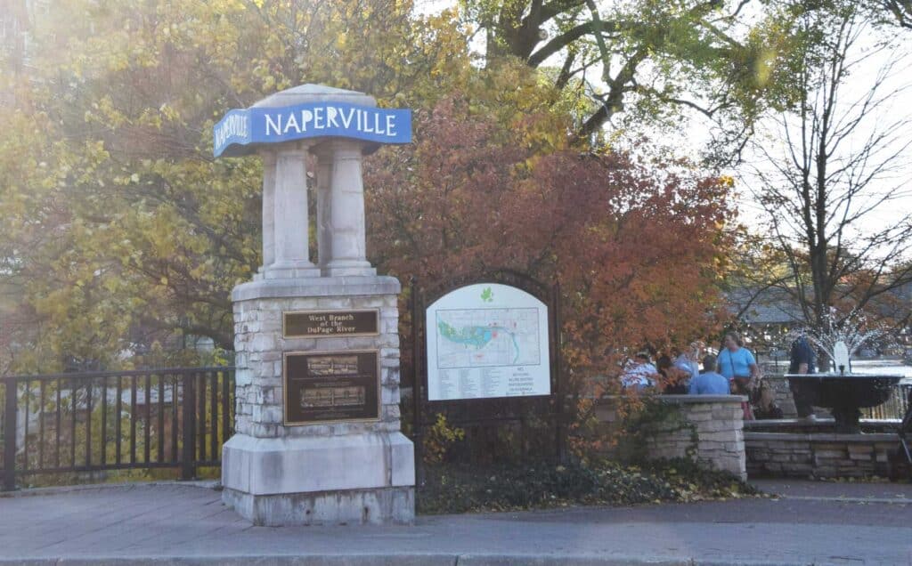 Naperville-featured3